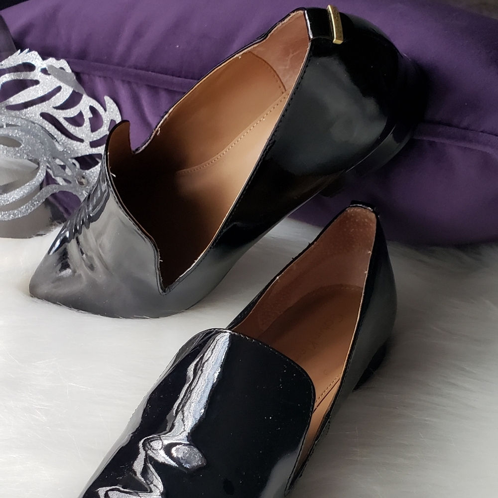 Flat shoes
